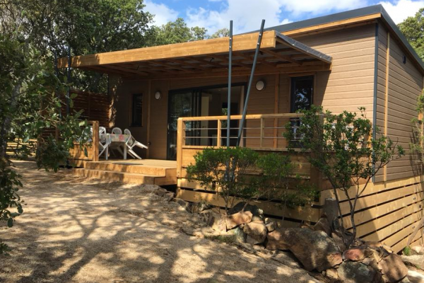 Mobil-home en Camping à porto vecchio